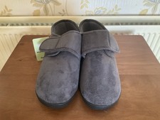Padders Men's Slippers Size 8