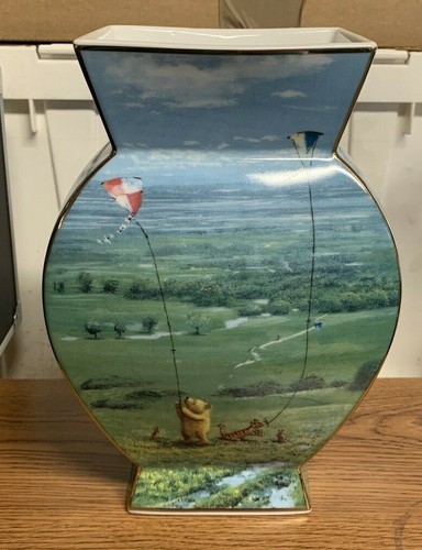 Goebel pooh kite flying days - kite,