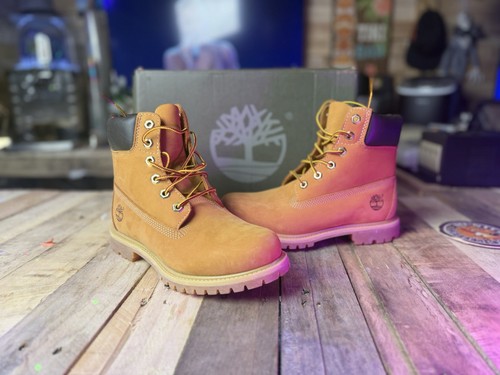 Vintage brand new woman - new, woman’s
