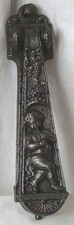 ANTIQUE CAST IRON DOOR KNOCKER