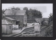 Gordon railway station - railway,