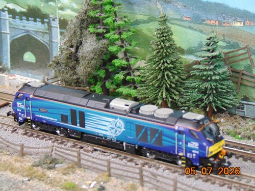 Dapol class 018 - class, vigilant