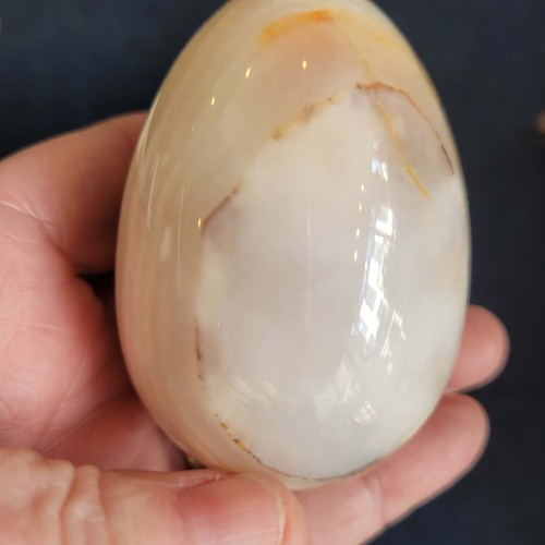 Green onyx egg approx - onyx,