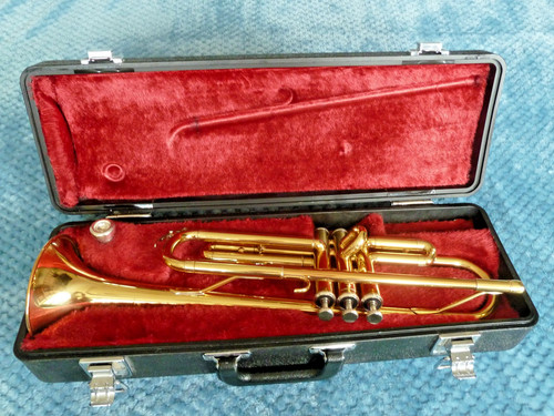 Yamaha ytr1335 trumpet with - ytr1335,