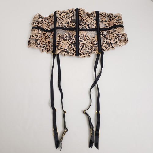 Nwt victoria s secret - xs/s,