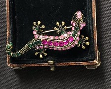 Vintage Style Jewellery Art