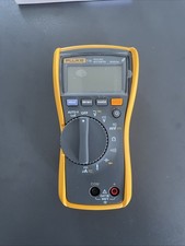 Fluke 116 True RMS Digital