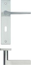 Rosso Maniglie Designer Door