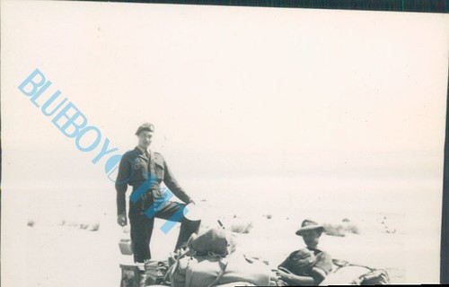 Raf servicemen with bedrolls - raf,