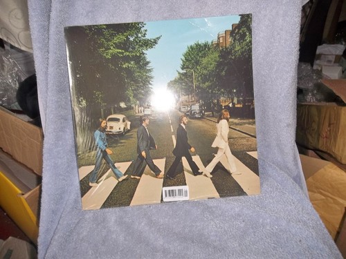 The beatles abbey road album - abbey,