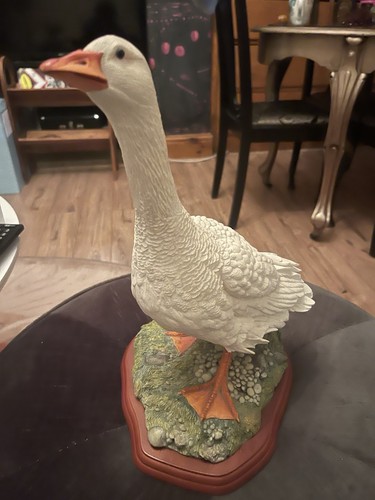 Vintage the goose - goose, figure