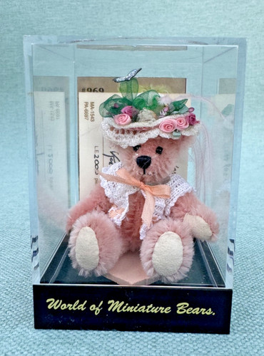 World miniature bears - of,
