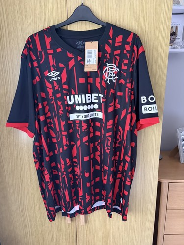 Authentic umbro glasgow - authentic,