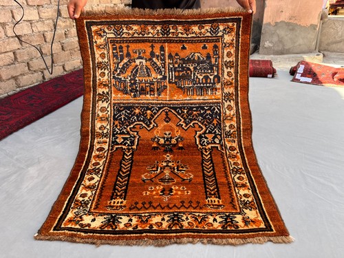 Muted hand knotted - muted, terracotta