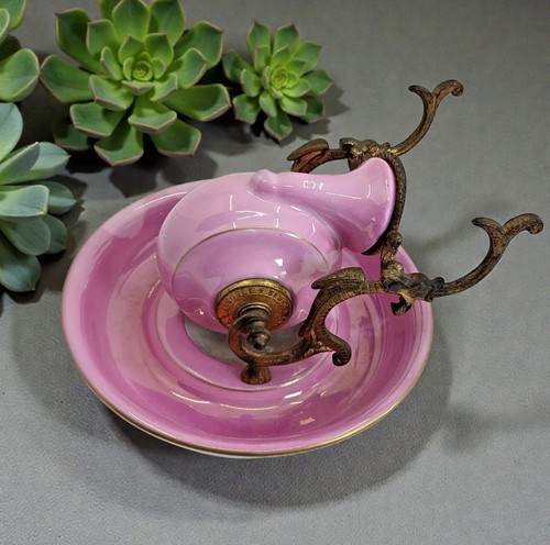 Circa 1880 french pink - 1880, ceramic