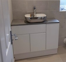 Vanity unit + Elegant Chrome Basin 1000mm
