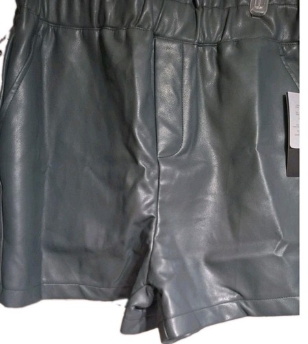 Bagatelle shorts womens large - womens,