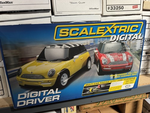 Scalextric slot car - 1/32,