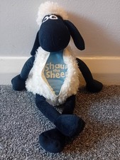 Shaun The Sheep with Zip Up Fleece Wallace and Gromit Soft Toy GRATE CONDITION