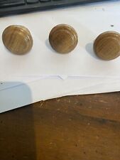 1 X SOLID OAK KITCHEN DOOR KNOB / HANDLE  DRAWER WOODEN  38mm X 30mm  STOCK KN56