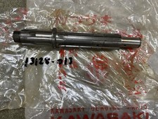 KAWASAKI NOS GEARBOX OUTPUT SHAFT A1 A1SS A7 A7SS Samurai Avenger 1966-71