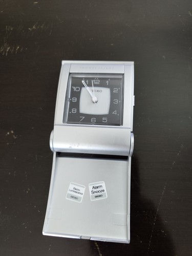 Seiko qht005a vintage analogue - seiko,