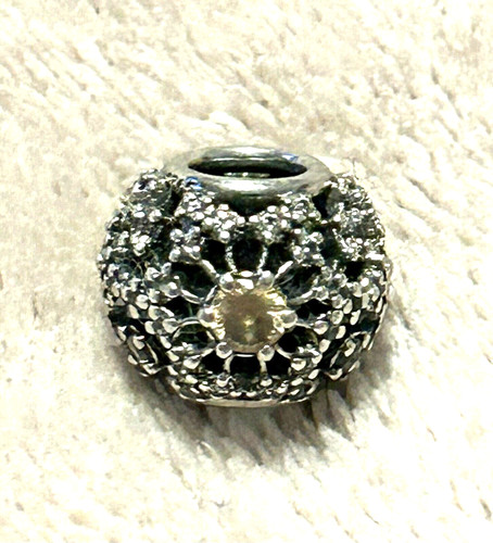 Pandora discontinued 791370ccz - pandora,