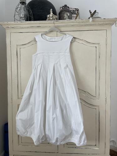 White rundholz dip pleat crisp - rundholz,
