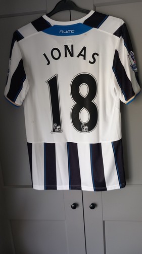 Jonas match worn - worn, newcastle