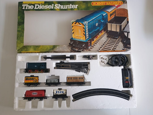 Hornby r681 diesel shunter - diesel,