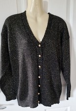 BLACK & GOLD SPARKLY V-NECK