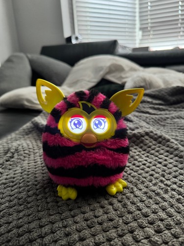 Pink and black furby - black, 2012