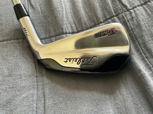 Titleist 718 4 iron - 4,