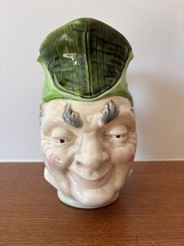 Anthropomorphic sling pitcher - anthropomorphic,