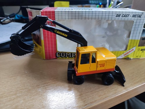 Joal akerman mc - 7, excavator