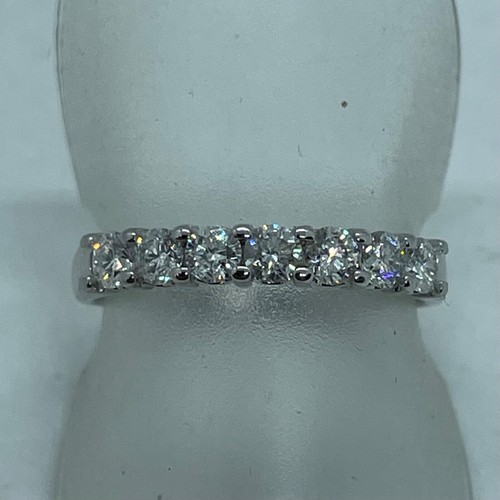 9ct white gold stone - 9ct,