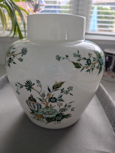 Crown staffordshire bone china - bone,