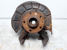 VOLKSWAGEN GOLF 04-09 Year 1.6 Petrol N/S Passenger Front Hub 0000478855