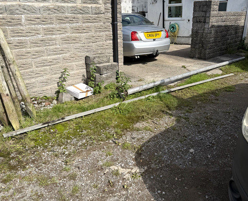 Long galvanised metal tube - long,
