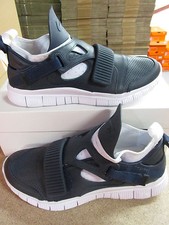 Nike free huarache carnivore