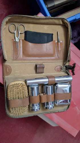 Vintage shaving set - shaving,
