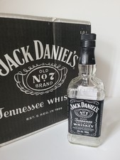 JACK DANIELS WHISKY EMPTY