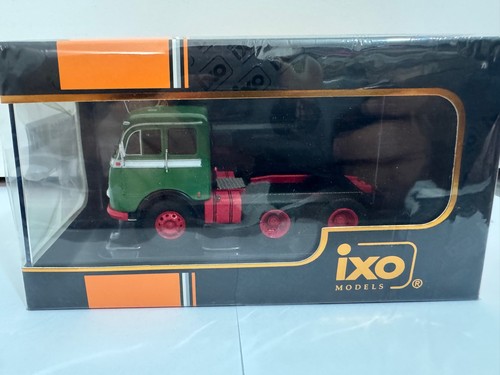Ixo diecast mercedes lps - diecast,