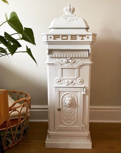 Hire only victorian cast - victorian,