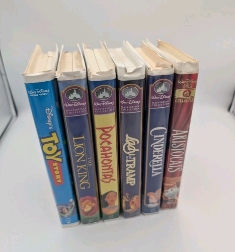 Walt disney vhs vcr - walt, lion