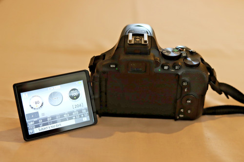 Nikon d5600 dslr camera body - dslr,