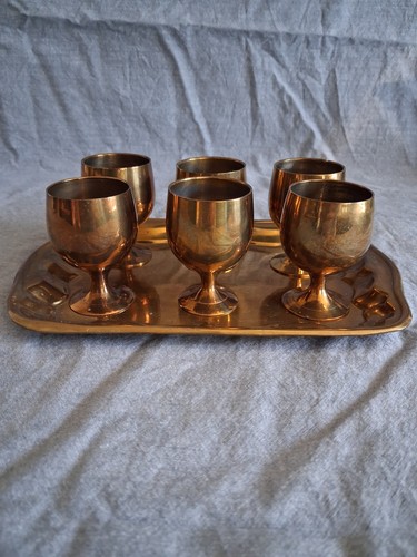 Gold wine goblets and - , tray