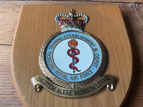 Vintage hand painted royal air - royal,