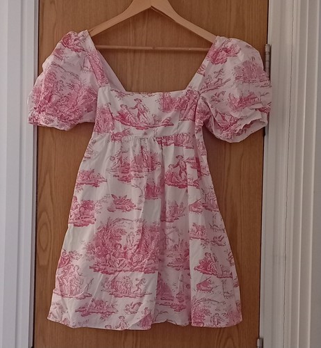 Laura ashley urban - ashley, x