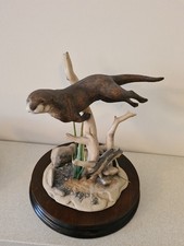 Border Fine Arts Otter
